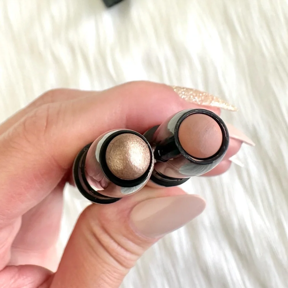 IT COSMETICS BARE & BRAVE